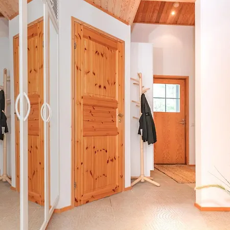 Winter Lake145 Ferienhaus *